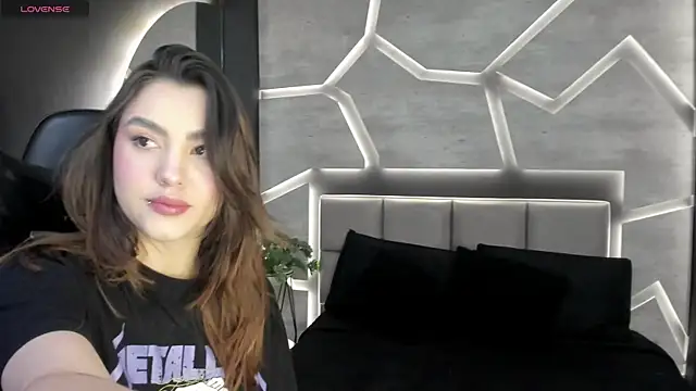 DakotaRussell  online show from 01/06/26, 11:14