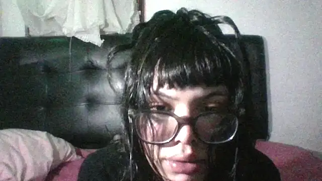 lana lord online show from 12/19/25, 04:16