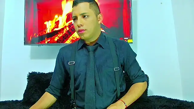 Snapshot of Mike_Fetiche chatting on 11/14/25, 03:21 Mike Fetiche online show from 11/14/25, 03:21