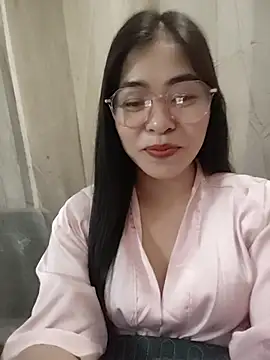Bamboo-niee123 online show from 05/18/26, 06:07