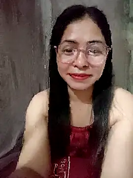 Bamboo-niee123 online show from 04/27/26, 02:04