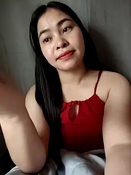 Bamboo-niee123 online show from 04/15/26, 04:18