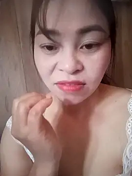 Bamboo-niee123 online show from 12/01/25, 04:24