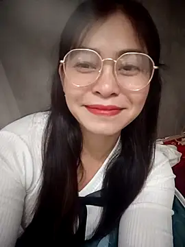 Bamboo-niee123 online show from 12/17/25, 02:22