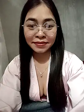 Bamboo-niee123 online show from 03/12/26, 03:05