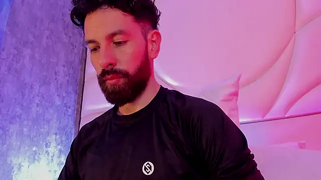 jackfoden01 online show from 12/02/25, 11:34