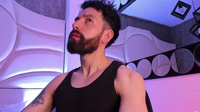 jackfoden01 online show from 12/04/25, 11:31