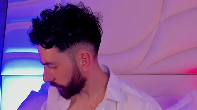 jackfoden01 online show from 11/26/25, 04:12