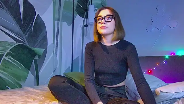 R I N A online show from 11/08/25, 01:09