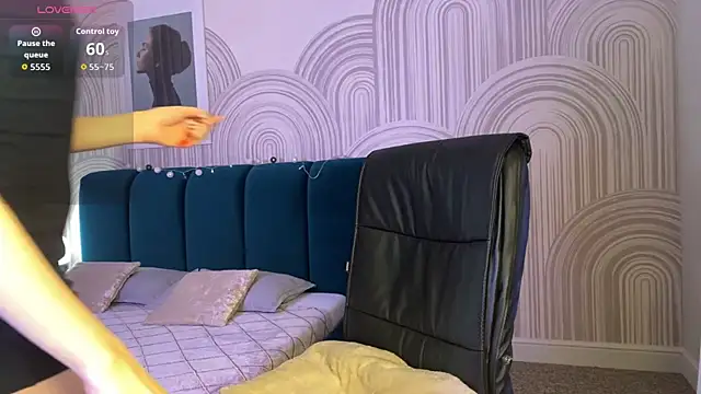 R I N A online show from 12/05/25, 01:05