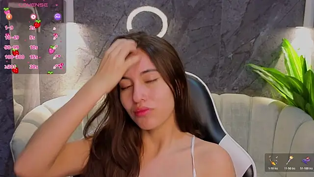 Nikka Tx online show from 11/26/25, 03:06