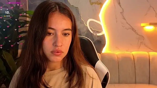 Nikka Tx online show from 02/23/26, 12:39