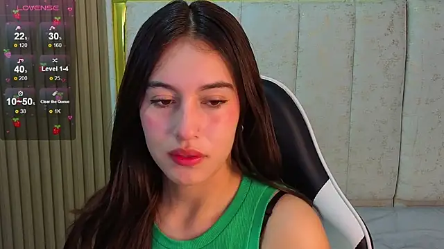 Nikka Tx online show from 12/14/25, 01:06