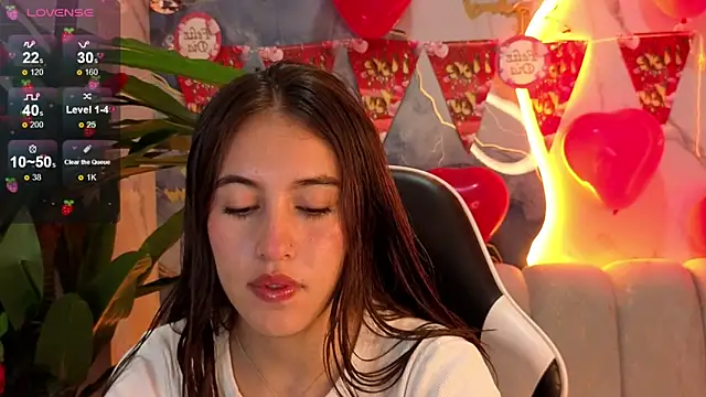 Nikka Tx online show from 02/12/26, 01:11