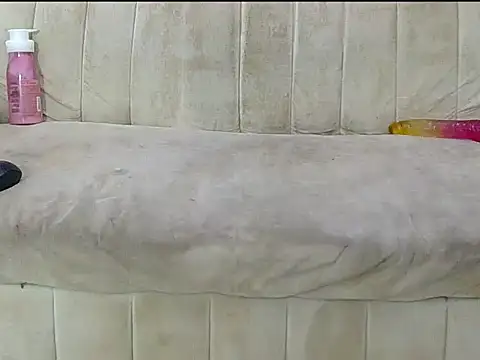 BigTitsmonica online show from 07/28/26, 03:21