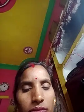 Snapshot of Anju_setty chatting on 02/14/26, 06:19 Anju setty online show from 02/14/26, 06:19