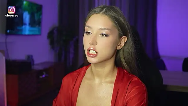 Snapshot of Cleose chatting on 02/22/26, 07:00 Cleose online show from 02/22/26, 07:00