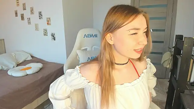 Angella Mills online show from 11/07/25, 10:09