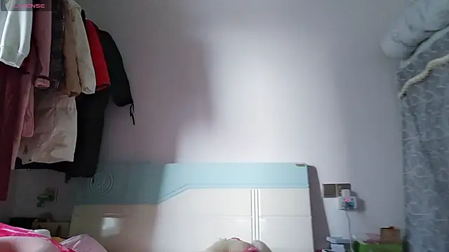 Yan61 online show from 11/12/25, 01:21