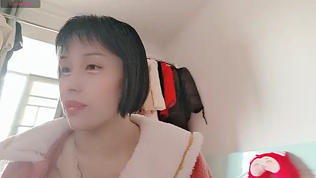 Yan61 online show from 12/04/25, 01:48