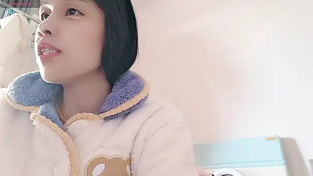 Yan61 online show from 12/15/25, 02:28