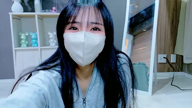 Mimi-Dreammood online show from 12/04/25, 09:36