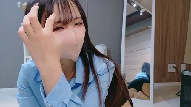 Mimi-Dreammood online show from 12/19/25, 09:39