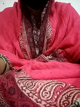 Cute Sanaaya online show from 11/16/25, 06:34