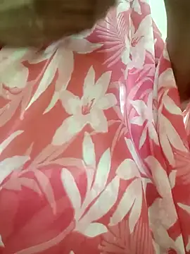 Cute Sanaaya online show from 12/15/25, 08:42