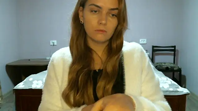 Anna  toth18 online show from 10/30/25, 06:12