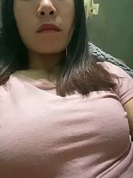 Elysia-007 online show from 12/18/25, 02:21