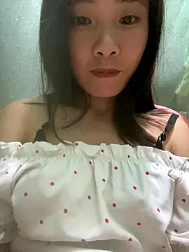 Elysia-007 online show from 10/29/25, 01:10