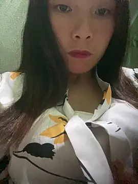 Snapshot of Elysia-007 chatting on 02/04/26, 02:01 Elysia-007 online show from 02/04/26, 02:01