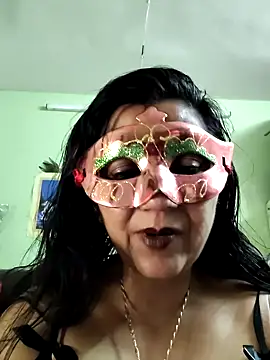 Snapshot of LOVE__RANI chatting on 01/06/26, 01:42 LOVE RANI online show from 01/06/26, 01:42