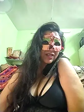 LOVE  RANI online show from 11/11/25, 05:46