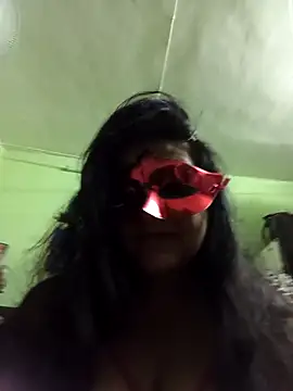 LOVE  RANI online show from 05/19/26, 01:43
