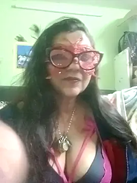 LOVE  RANI online show from 12/02/25, 12:29