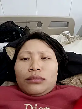 yoyo-mi online show from 12/05/25, 01:05