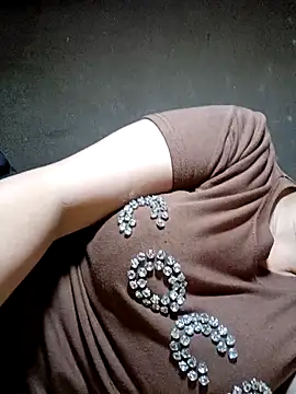 yoyo-mi online show from 04/01/26, 02:46