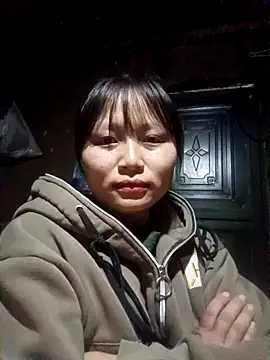 Snapshot of yoyo-mi chatting on 10/29/25, 01:59 yoyo-mi online show from 10/29/25, 01:59