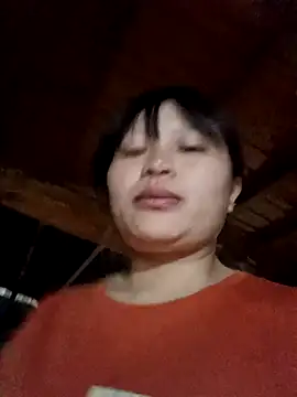 yoyo-mi online show from 05/08/26, 12:14