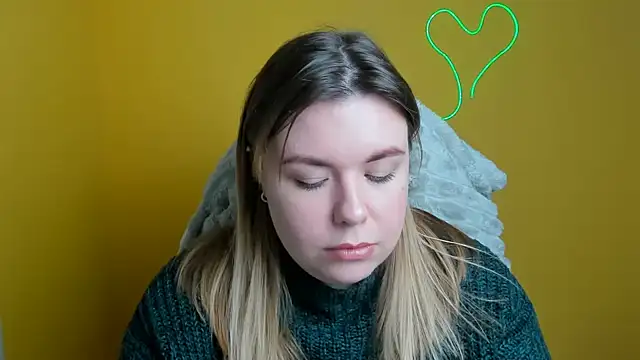 SusannaNight online show from 11/17/25, 12:20