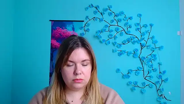 SusannaNight online show from 11/15/25, 12:20