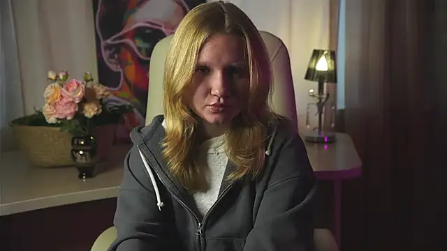 EttieBilliter online show from 10/30/25, 11:41