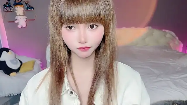 Snapshot of asdrty8868 chatting on 10/31/25, 01:30 asdrty8868 online show from 10/31/25, 01:30