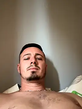 grosculsexy22 online show from 10/31/25, 02:57