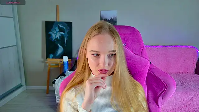 Shawty Mia online show from 11/28/25, 02:28