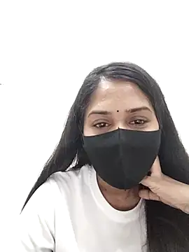 Green LaDY66 online show from 11/09/25, 05:17