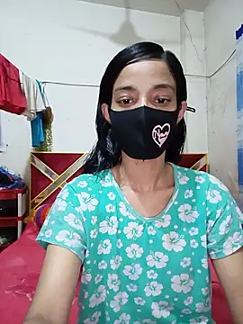 Green LaDY66 online show from 06/06/26, 04:45