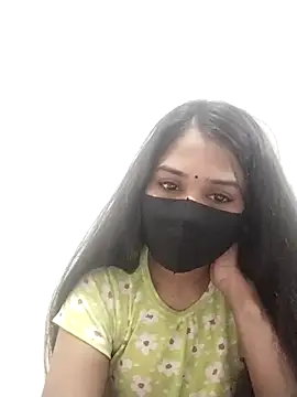 Green LaDY66 online show from 11/23/25, 05:01